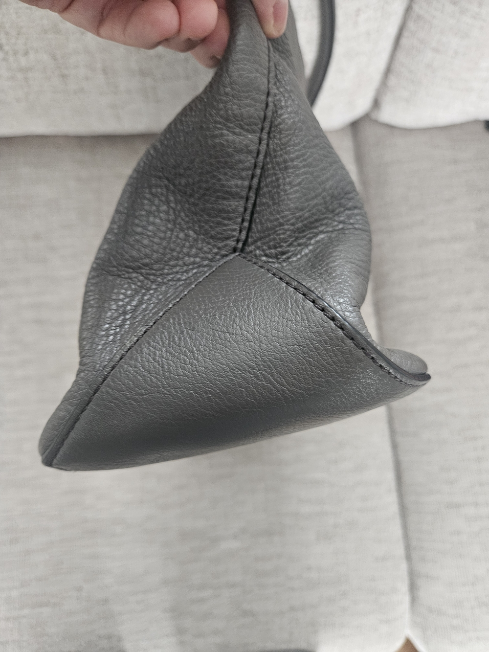 Marc by Marc Jacobs Slate Gray Pebbled Leather Hobo Shoulder Bag - Picture 8 of 12